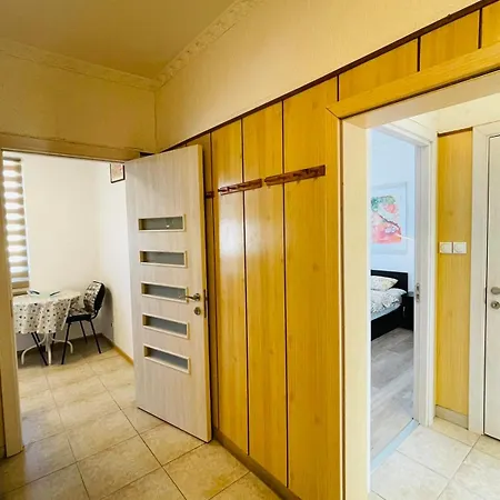 просторен Apartamento