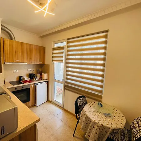 просторен Apartamento Varna